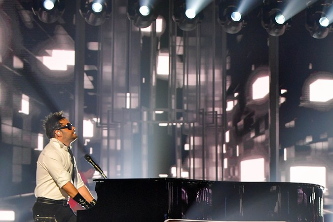 Manny Cruz y Michael Stuart son Camila