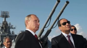 Putin en una visita al Moskva, en Sochi, en 2014
