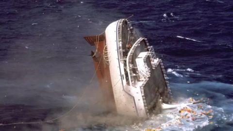 Naufragio de crucero