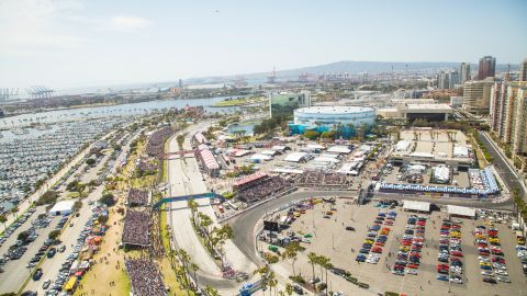 La ciudad recibe a miles de visitantes con motivo del evento.
