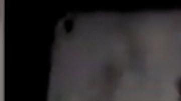 Policía mexicana escolta a narcos en el violento estado de Michoacán.