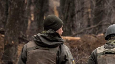 Adams Arms: cómo opera la empresa de EE.UU. que envía miles de rifles semiautomáticos a Ucrania para civiles