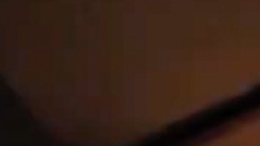 Carmen Villalobos y Sebastián Martínez protagonizan 'Hasta Que La Plata Nos Separe'.