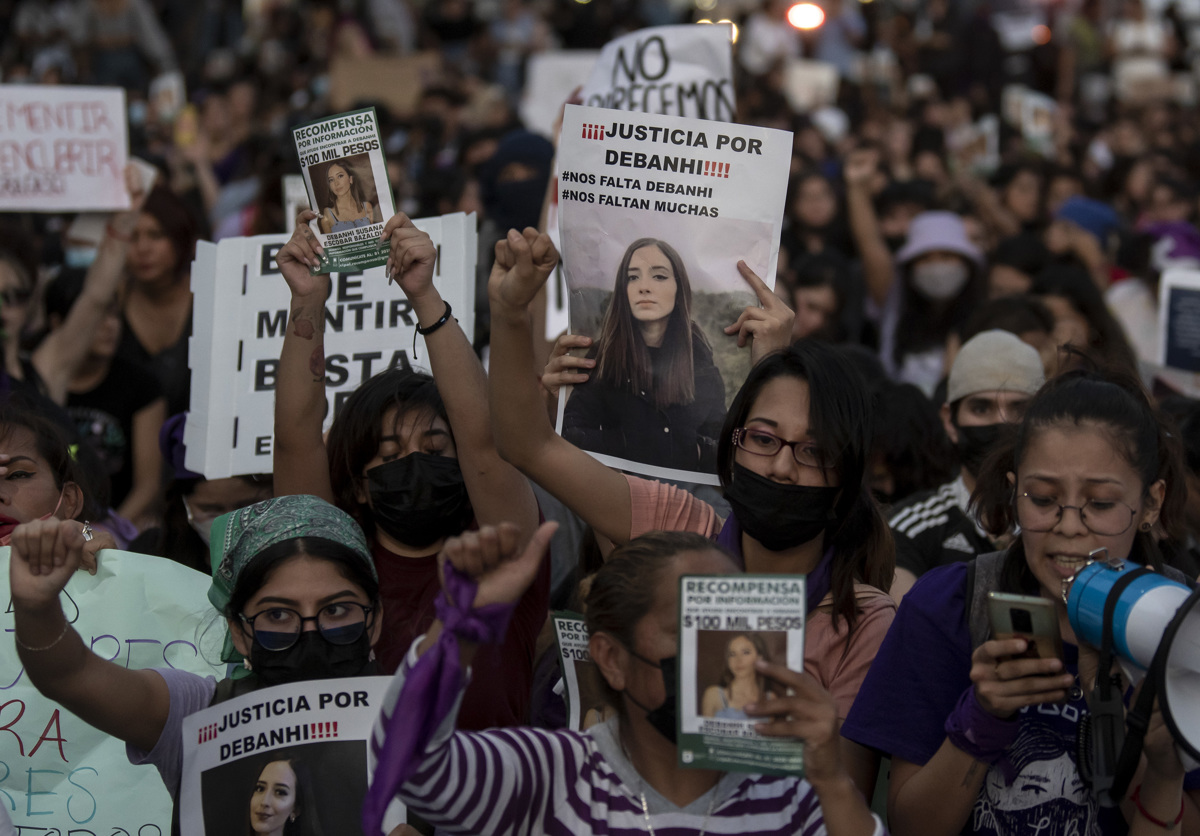 Protestas en México por la muerte de Debanhi Escobar.