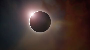 El primer eclipse del 2022 será un parcial de sol en el signo de Tauro.