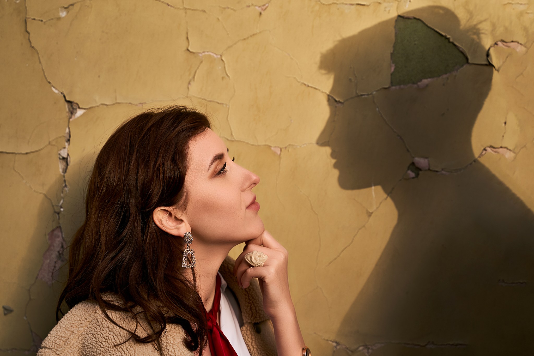Las mujeres del zodiaco que ocultan sus sentimientos no se enamoran tan fácil.