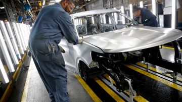 Ford despide 580 empleados en EE.UU. en pos de impulsar su producción de vehículos eléctricos