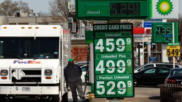 La gasolina se incrementó 48% en un año: qué tipo de gasolina subió más