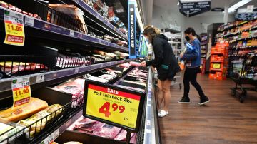 Tres estados analizan suspender los impuestos a los alimentos ante el alza inflacionaria