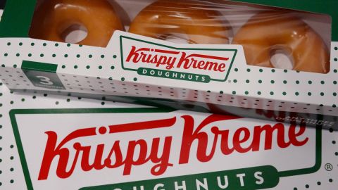 Krispy Kreme es una de las compañías líderes en la elaboración de donas y bollos calientes