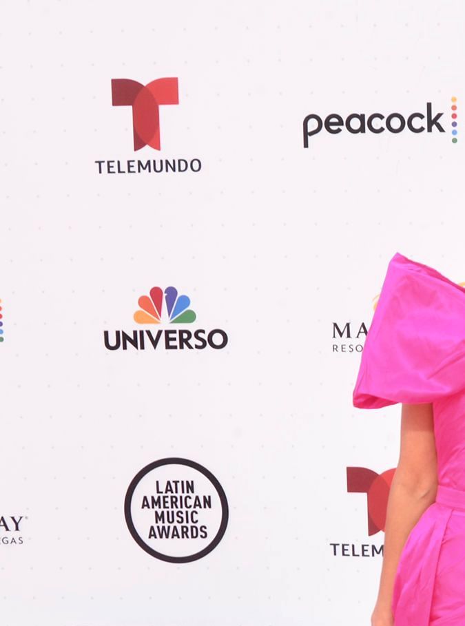 Giselle Blondet en la alfombra roja de los Latin AMAs 2022