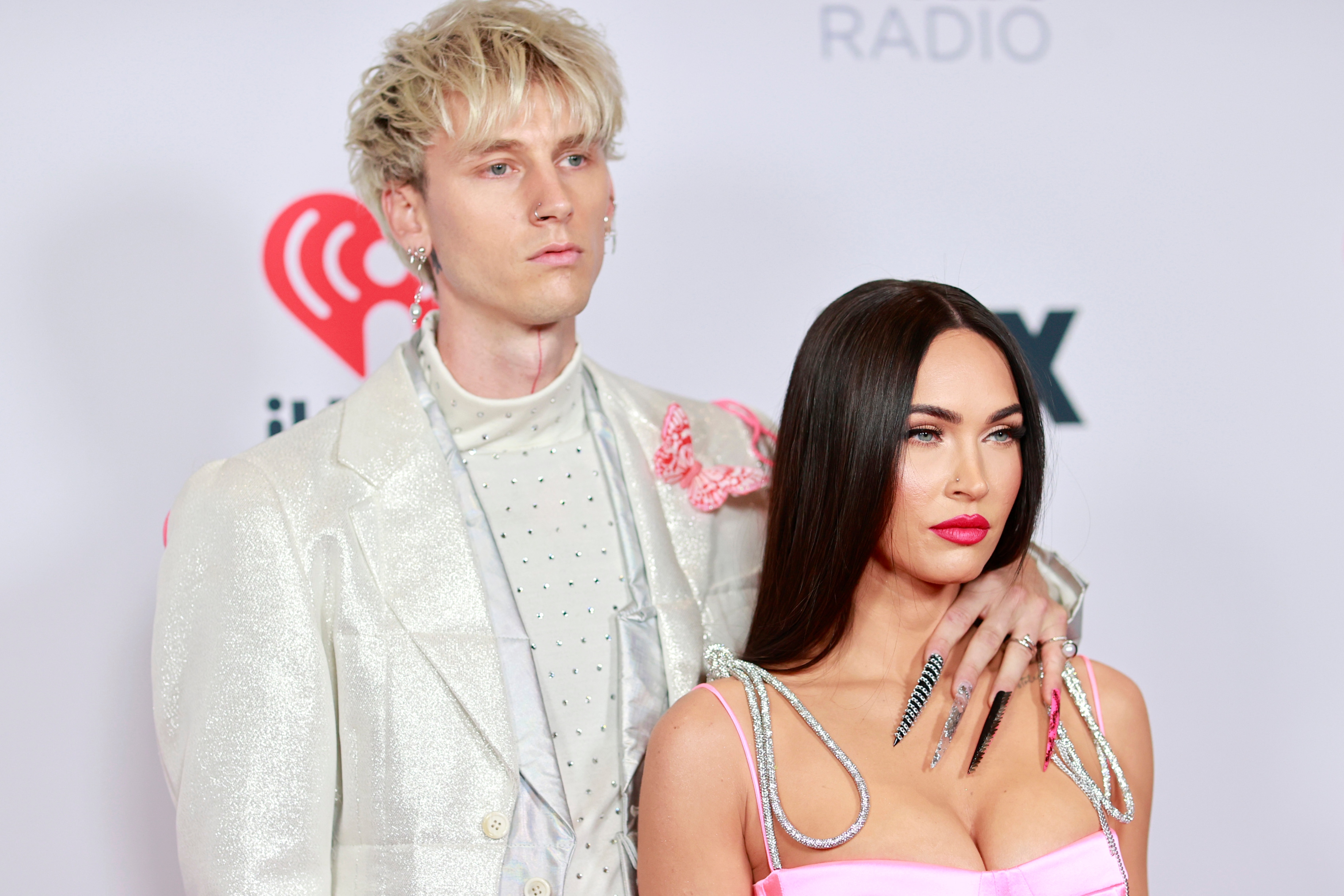 This is the interesting look of Megan Fox and Machine Gun Kelly that has the networks talking