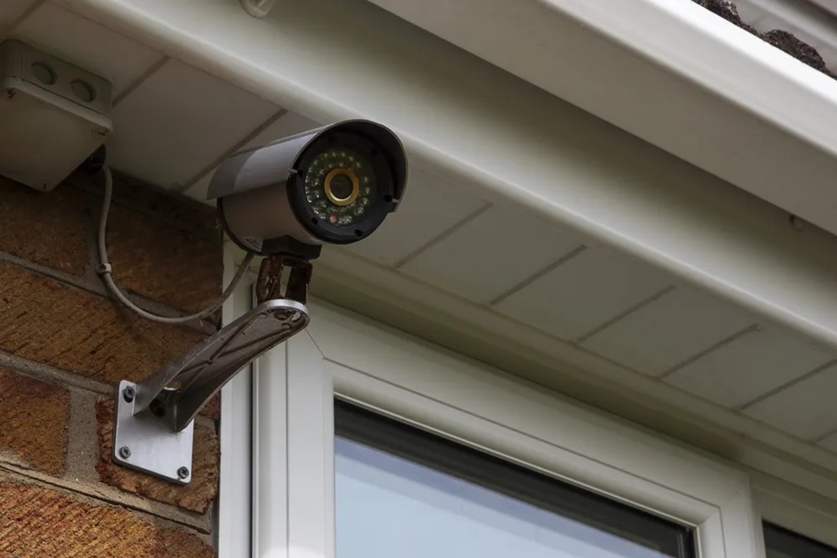 Los 5 sistemas cámaras de seguridad para tu casa mejor calificados en Amazon en 2022 - La Opinión