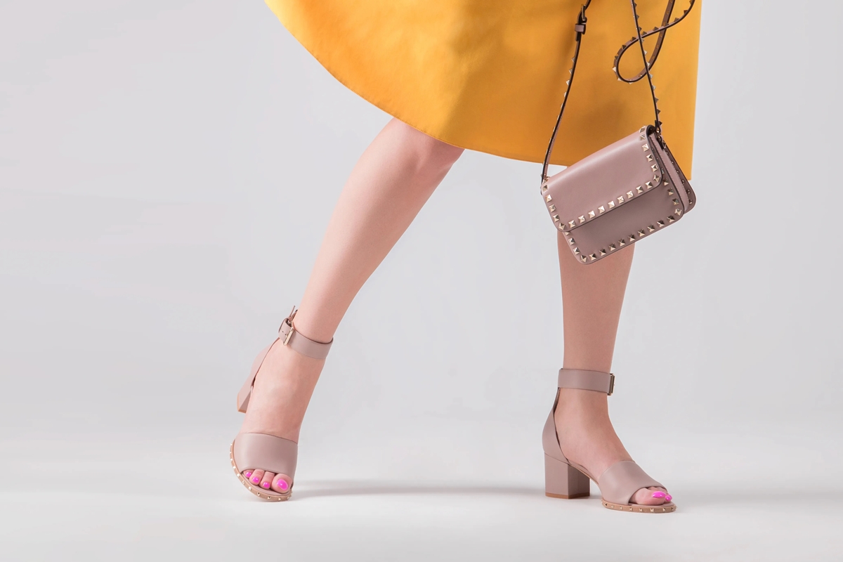 Qué tacones deben usar las mujeres bajitas: 5 opciones en Amazon - La  Opinión