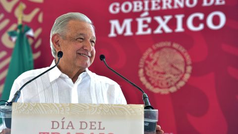 AMLO anuncia inversión de $1,470 millones de dólares para rehabilitar tren de Veracruz a Chiapas