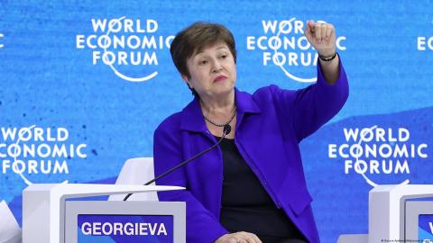 Jefa del FMI advierte un oscuro panorama para la economía mundial