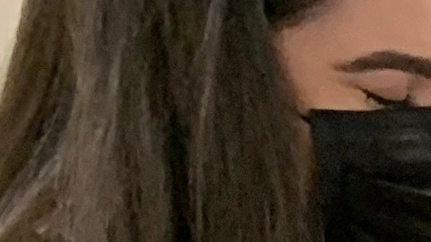 Los adultos mayores regresan a recibir servicios a centros como St. Barnabas Senior Services. (Cortesía St. Barnabas Senior Services.)