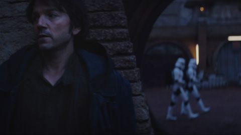 Diego Luna en una escena de "Andor".