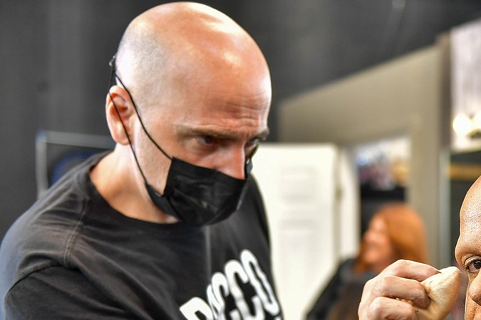 Así Michael Stuart se transformó en Juan Gabriel