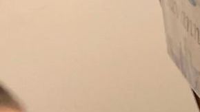 Zuleyma Santos con su esposo y sus dos niños. (Suministrada)