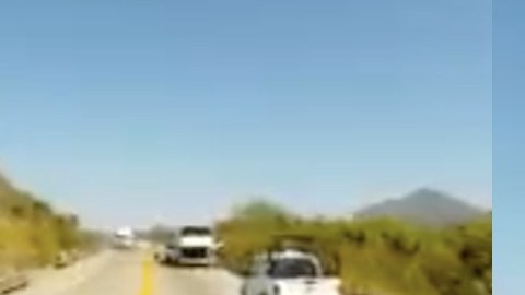 Cártel de Sinaloa somete a Guardia Nacional.