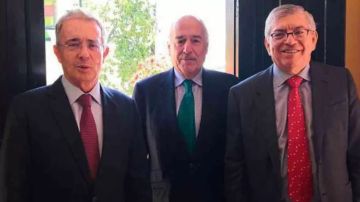 Estos tres expresidentes, Uribe, Pastrana y Gaviria, están una vez más aliados en contra de Petro.