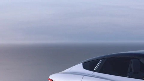 DeLorean Alpha5