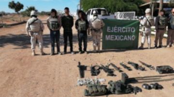 Decomisan armas a hijos del Chapo Guzmán en la frontera.
