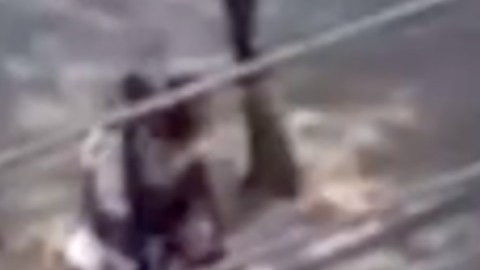 Despedida multitudinaria para el Chato, un narco que fue asesinado.