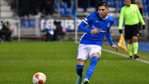 Gerardo Arteaga con la camiseta del KRC Genk.