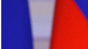 Con el inicio de la guerra, el rublo cotizaba en las 103 unidades por dólar y hoy se situaba en 65.