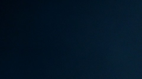 Daddy Yankee presentándose en el escenario de 2019 iHeartRadio Fiesta Latina.