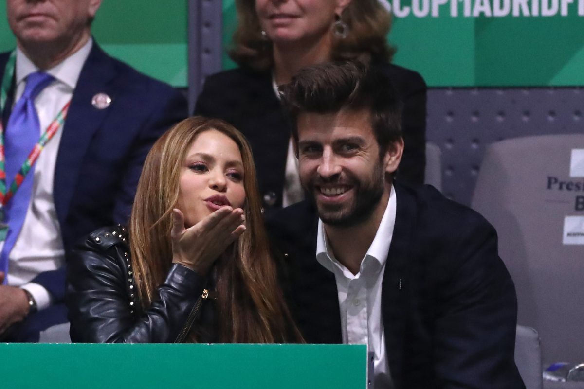 Shakira and Gerard Piqué in the last duel between Rafael Nadal and Denis Shapovalov in the 2019 Davis Cup.