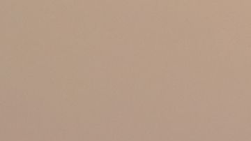 Niños en la playa durante una ola de calor en California