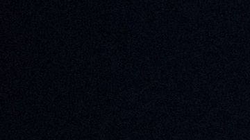 Angelina Jolie hablando en una conferencia, anunciando una versión bipartidista modernizada de la Violence Against Women Act (VAWA).