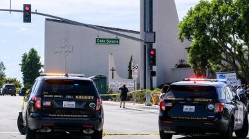 Tiroteo mortal en la iglesia de California fue un "incidente de odio motivado políticamente"