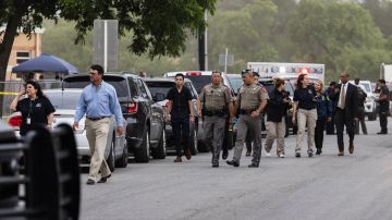 Fiscal general de Texas, Ken Paxton, sugiere armar a los maestros tras masacre en escuela de Uvalde