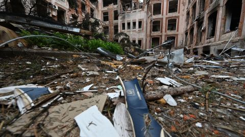 Bombas y misiles han estado cayendo en ciudades desde que comenzó la guerra en Ucrania.