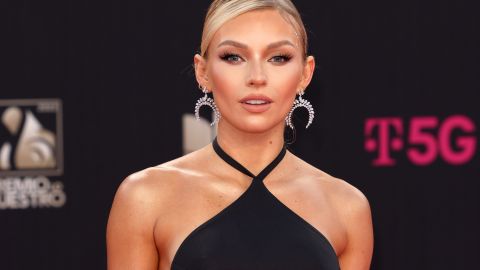 Irina Baeva Premio Lo Nuestro 2022