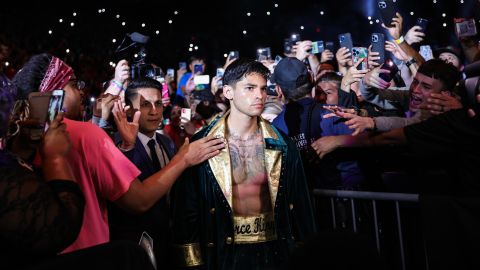 Ryan García presiona para una lograr pelear contra Isaac 'Pitbull' Cruz.