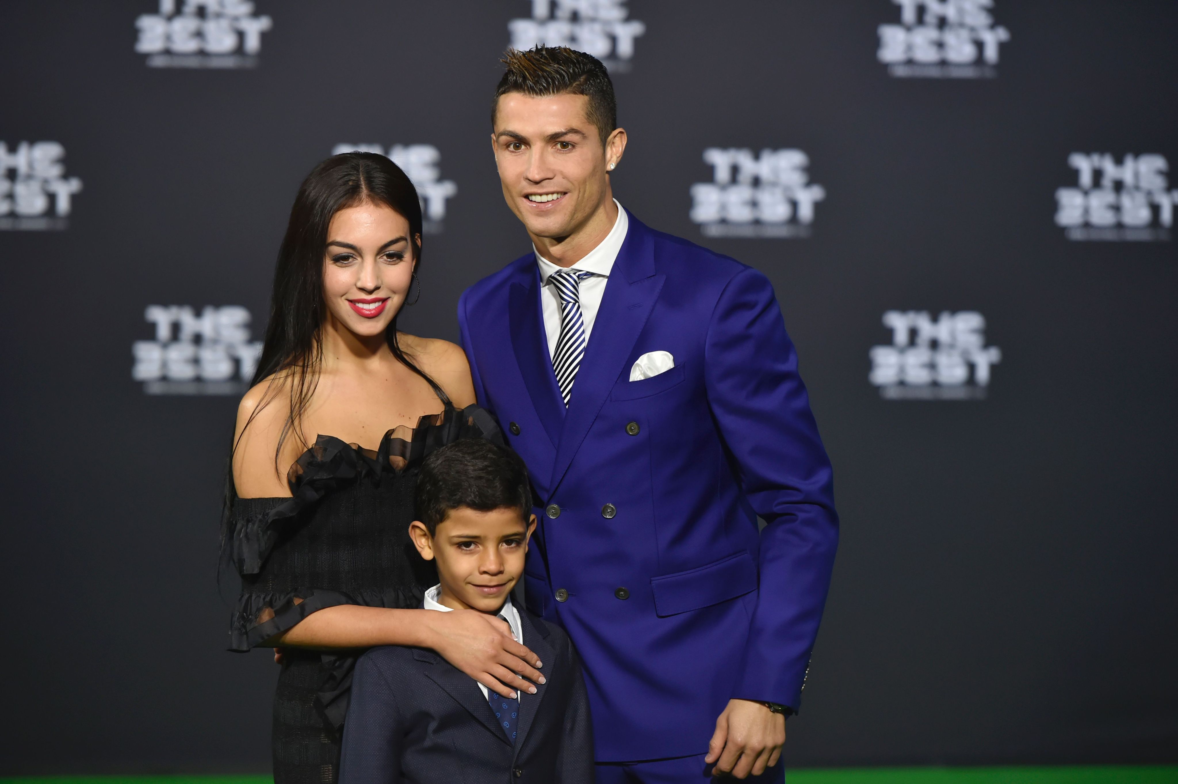 Cristiano tira la casa por la ventana con su último regalo a