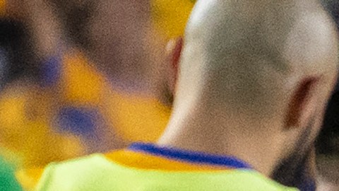 Gicnac celebra con el Piojo Herrera.
