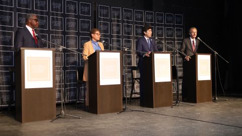 Cuatro candidatos a la alcaldía de Los Ángeles.