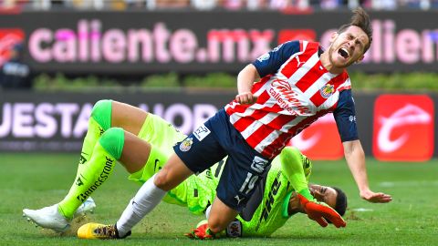 El jugador mexicano se perderá toda la temporada.