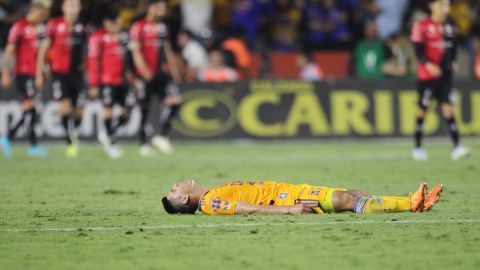 Jesús Angulo estuvo inconsolable tras el silbatazo final.