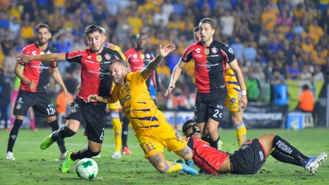 Partido de locos entre Tigres y Atlas.