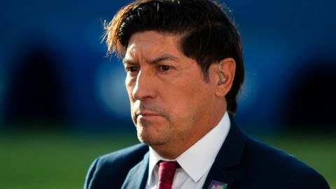 Iván Zamorano marcó 38 goles en los 3 años que defendió la camiseta azulcrema.