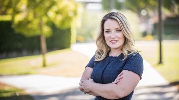 Lindsey Horvath se postula para candidata por el Tercer Distrito del condado de Los Ángeles. (Suministrada)