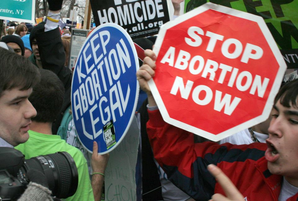 Governor of West Virginia signed the law that prohibits abortion and has already entered into force