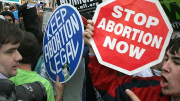 Legislatura de Oklahoma aprueba proyecto de ley que prohíbe casi todos los abortos